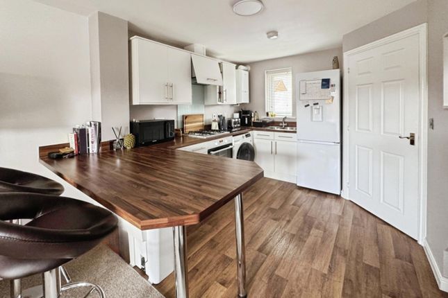 12, Wooley Meadows, Stanley, Crook photo 4