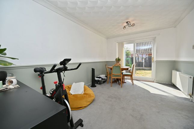 4, West View, Barnsley photo 5