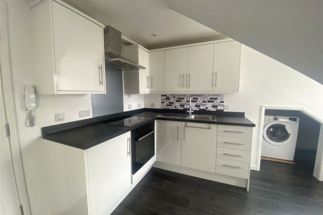 Flat 2, 14, New Street, Devon photo 2
