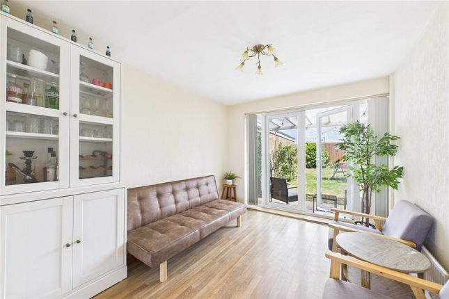 1, Hag Hill Rise, Maidenhead photo 4