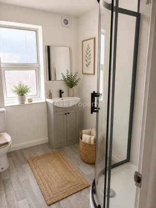 Room 5, Westfield Lane, Mansfield photo 4