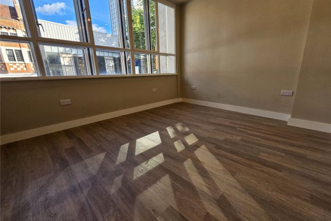 Flat 2, 73A,, North End, Croydon photo 5