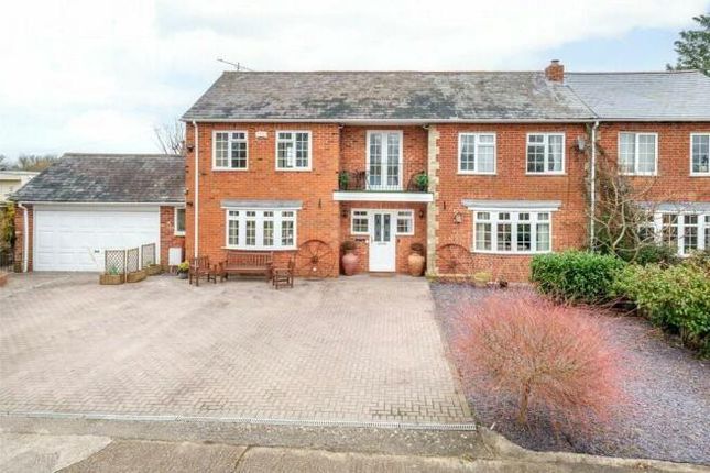 Semi-detached house to rent in Bracknell Road, Warfield