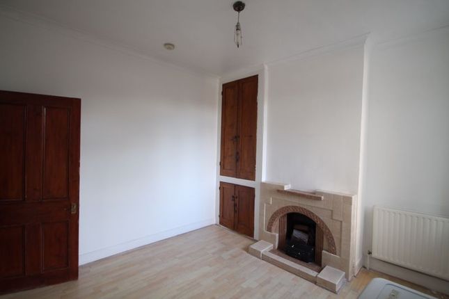 Terraced house to rent in Basildon Road, London