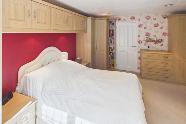 West Ridge,, Cleland Road, Gerrards Cross photo 4