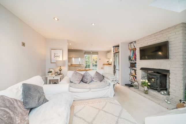 81A, Cleaveland Road, Surbiton photo 2