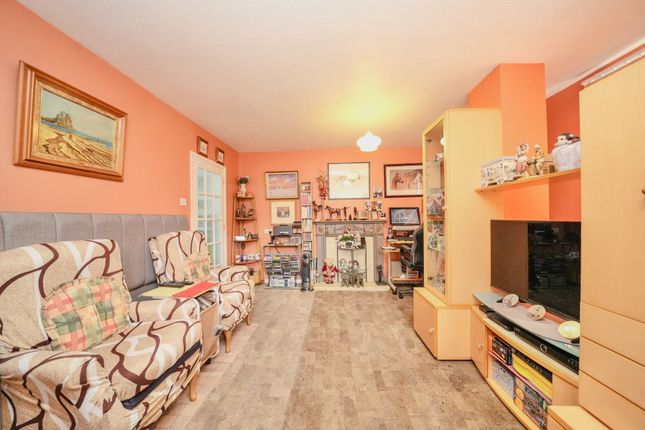 26 Overstrand Road, Cromer photo 4