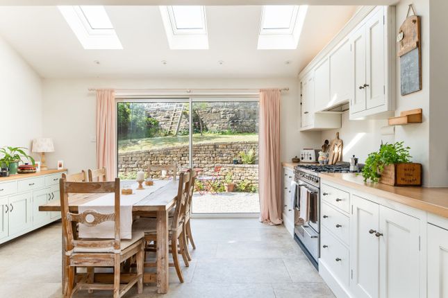 32, Lynton Drive, Shipley photo 4