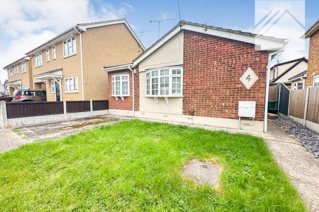 3-bed house on 4 Heideburg Road, Canvey Island, £300,000