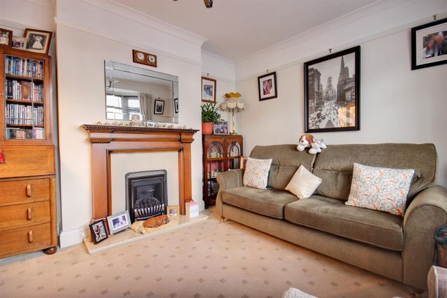 78, East Ella Drive, Hull photo 4