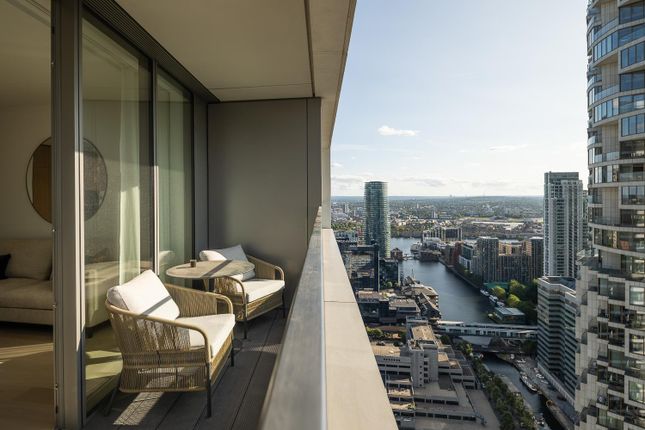 Thumbnail Flat for sale in 10 Park Drive, Canary Wharf, London
