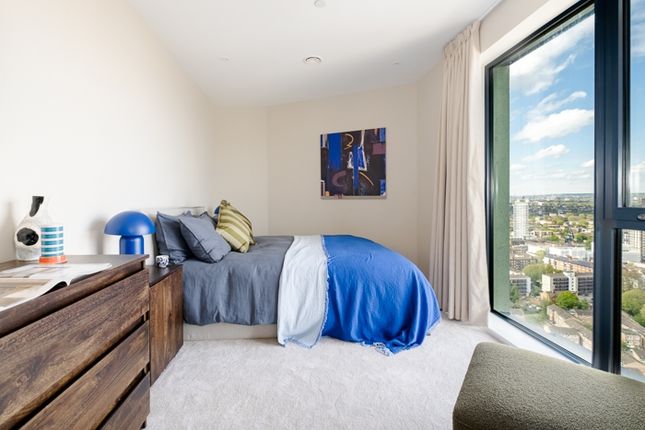 Thumbnail Flat to rent in Riverstone Heights, 18 Reed Avenue, Bromley By Bow
