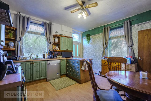 349, Meltham Road, West Yorkshire photo 4