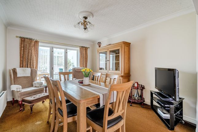 1, Orchard Lane, East Molesey photo 3