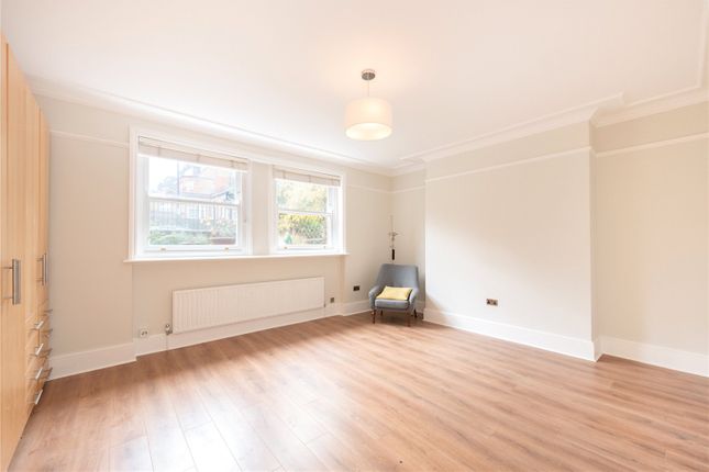 Flat for sale in Primrose Hill Road, London