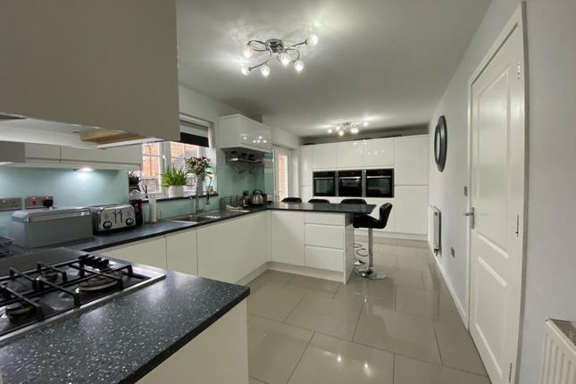 41, Fairbairn Way, Chatteris photo 3