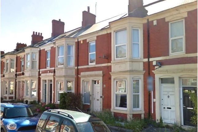 Thumbnail Flat to rent in Newlands Road, Jesmond, Newcastle Upon Tyne