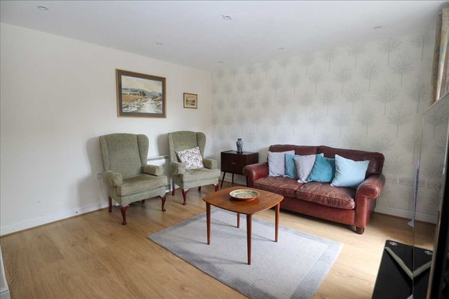 Flat for sale in Beckett Road, Coulsdon