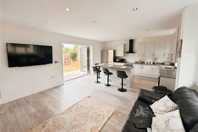 Kitchen/Living Room