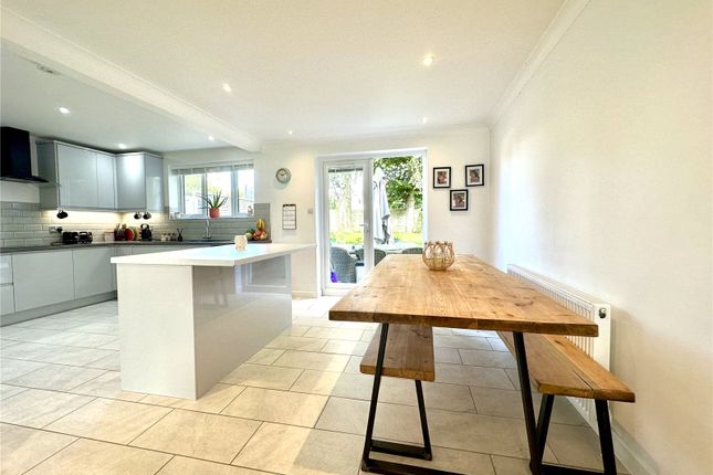 9, Kingston Park, Lymington photo 2