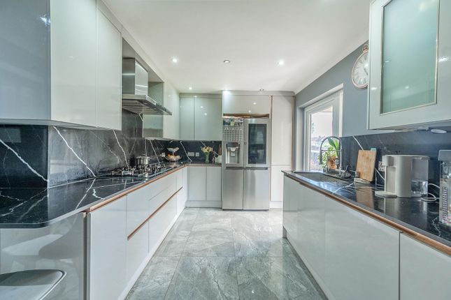 Torbay Road, Rayners Lane photo 2