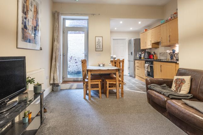 11, Tavistock Road, Newcastle Upon Tyne photo 4