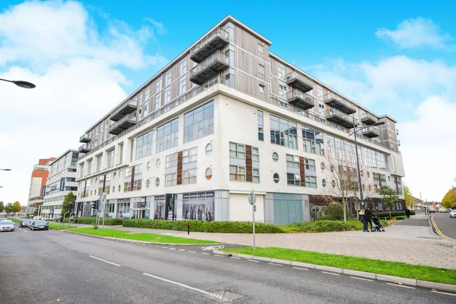 Flat for sale in Beckhampton Street, Swindon