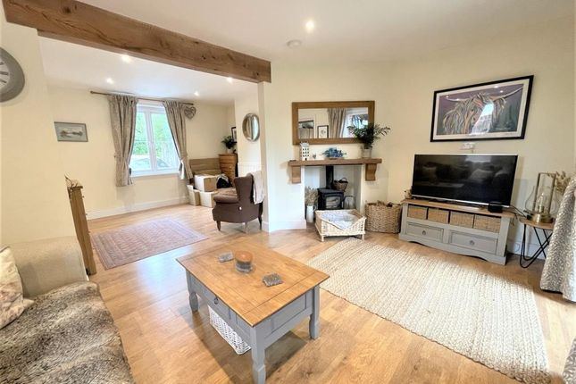 Cottage to rent in Ball Hill, Newbury