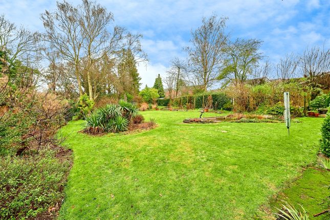 19, Wicken Road, Saffron Walden photo 3