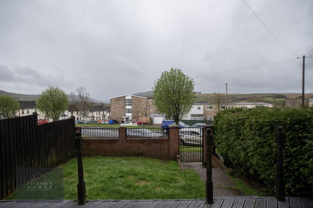 113, Gurnos Estate, Brynmawr photo 2