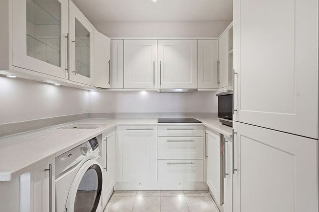4 Sawyers Court, Chelmsford Road, Brentwood photo 3