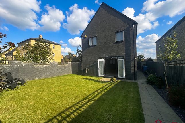 34, Pioneer Way, Hull photo 4