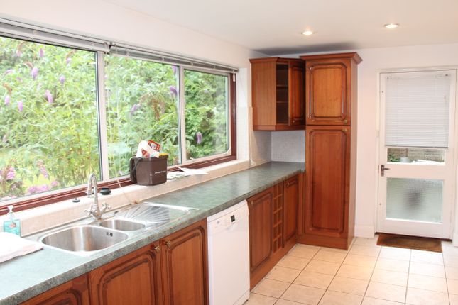 5, St Marys Avenue, London photo 4