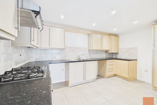 11, Lowen Bre, Truro photo 3