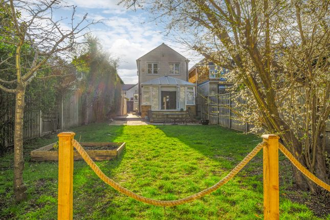 Thumbnail Detached house for sale in Dudley Road, Walton-On-Thames