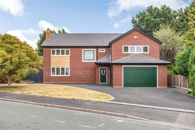 Thumbnail Detached house for sale in Edgeway, Wilmslow, Cheshire