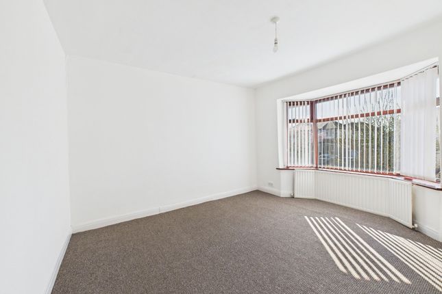 16 Mort Lane, Manchester photo 2