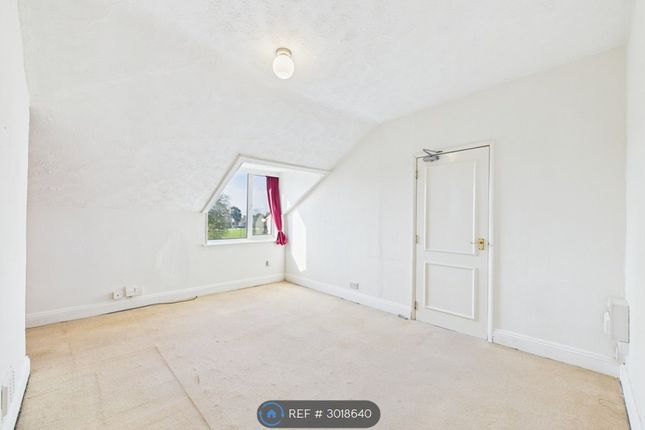 Flat, Midland Road, Gloucester photo 3