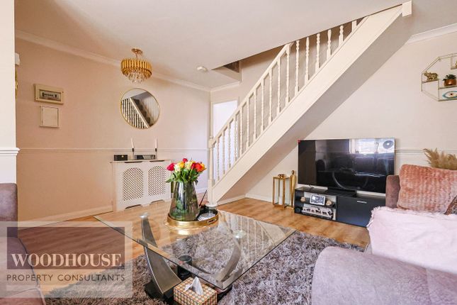 5, Leaforis Road, Cheshunt photo 5