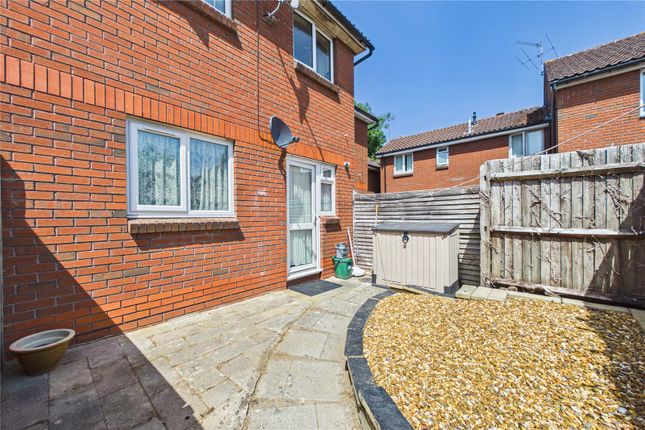 67, Flaxfield Court, Hampshire photo 4