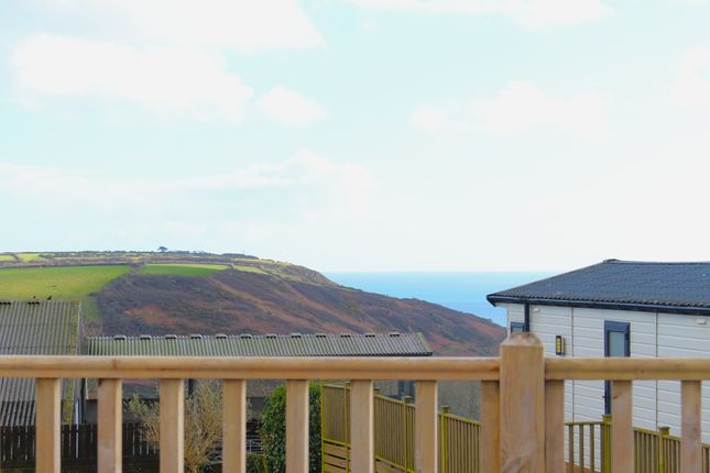 33 Cove View, Sea View, St. Austell photo 2