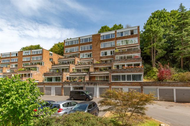 2-bed flat on 16, Druid Woods, Bristol, £220,000
