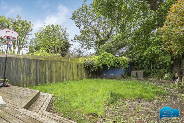 77, Queens Avenue, London photo 4