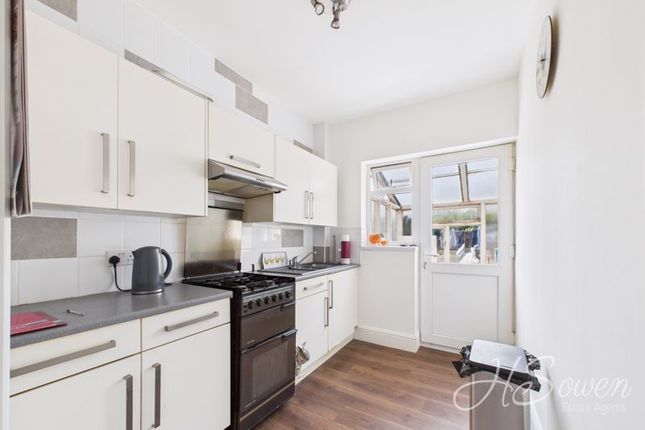 12, Netherleigh Road, Torquay photo 4