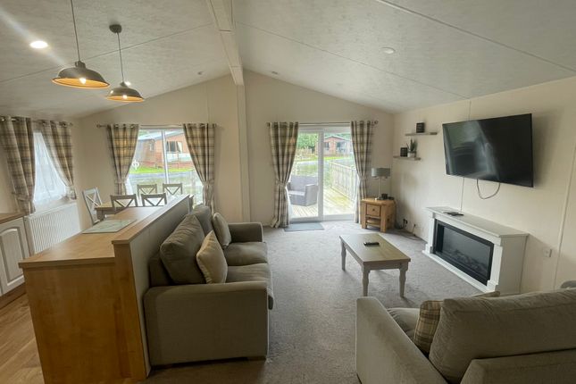 4 Coniston Drive, South Lakeland Leisure Village, Carnforth photo 4