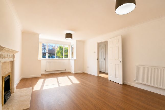 15A, Crowborough Lane, Milton Keynes photo 3