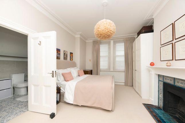 Thumbnail Flat to rent in Amity Grove, London