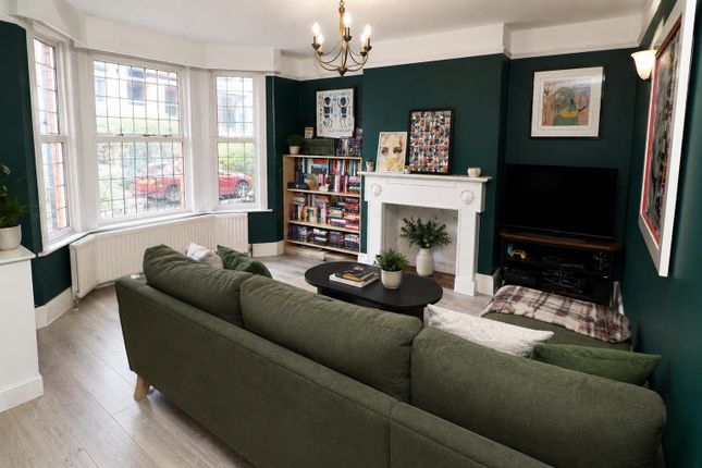 32, Watling Street, Radlett photo 3