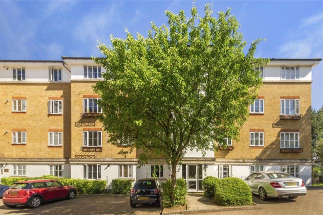 2 bed flat for sale in Goddard Place, London N19