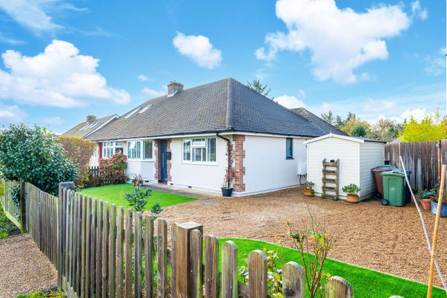 2 Bedroom Bungalow in GU2 9XY